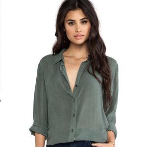 James Perse Relaxed Button Down Collar Top, Size 0